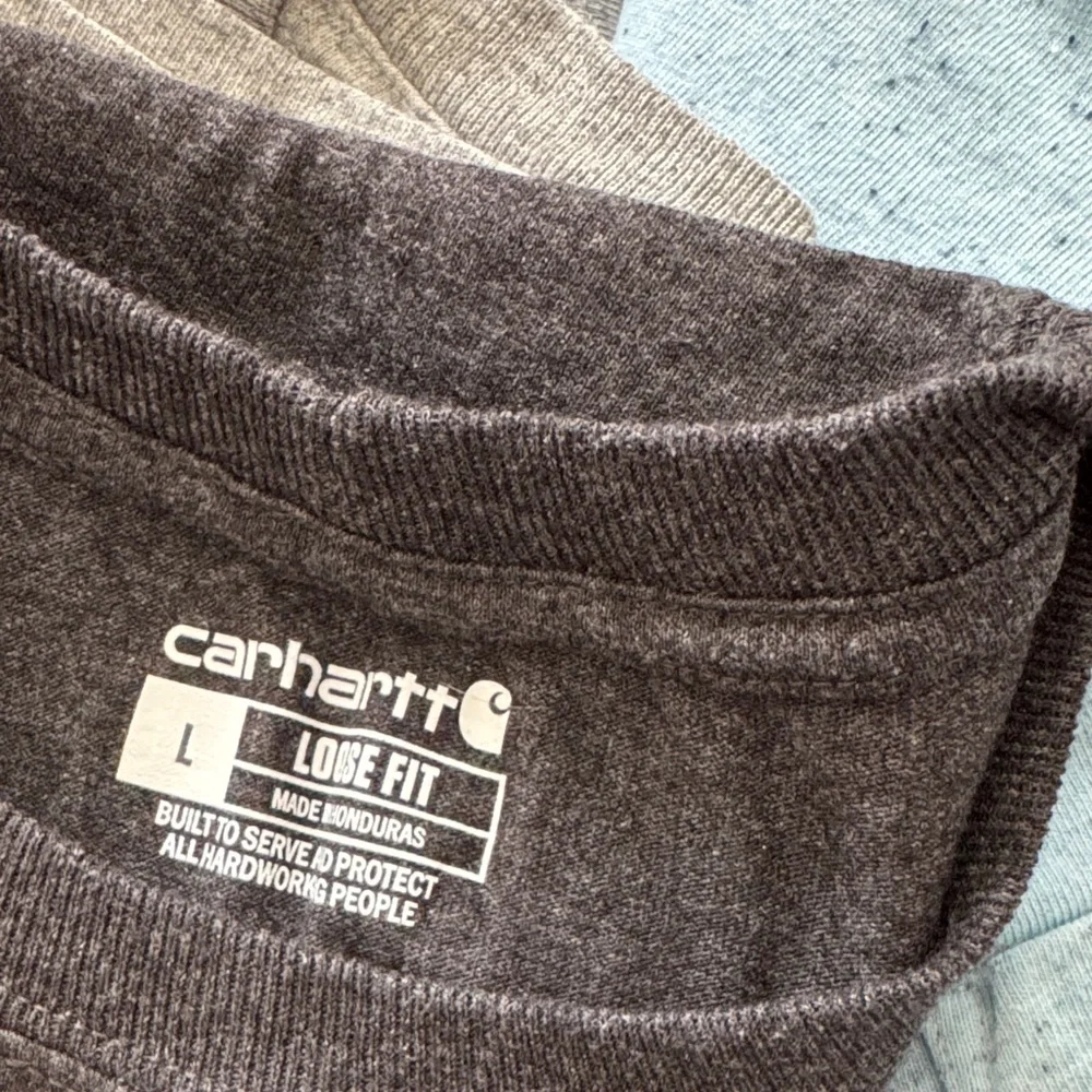 2 Carhartt T-Shirts - Light speckled blue and charcoal gray.  Selling 2/$10 - Picture 5 of 5